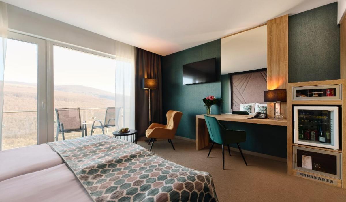 Ozon & Luxury 4*