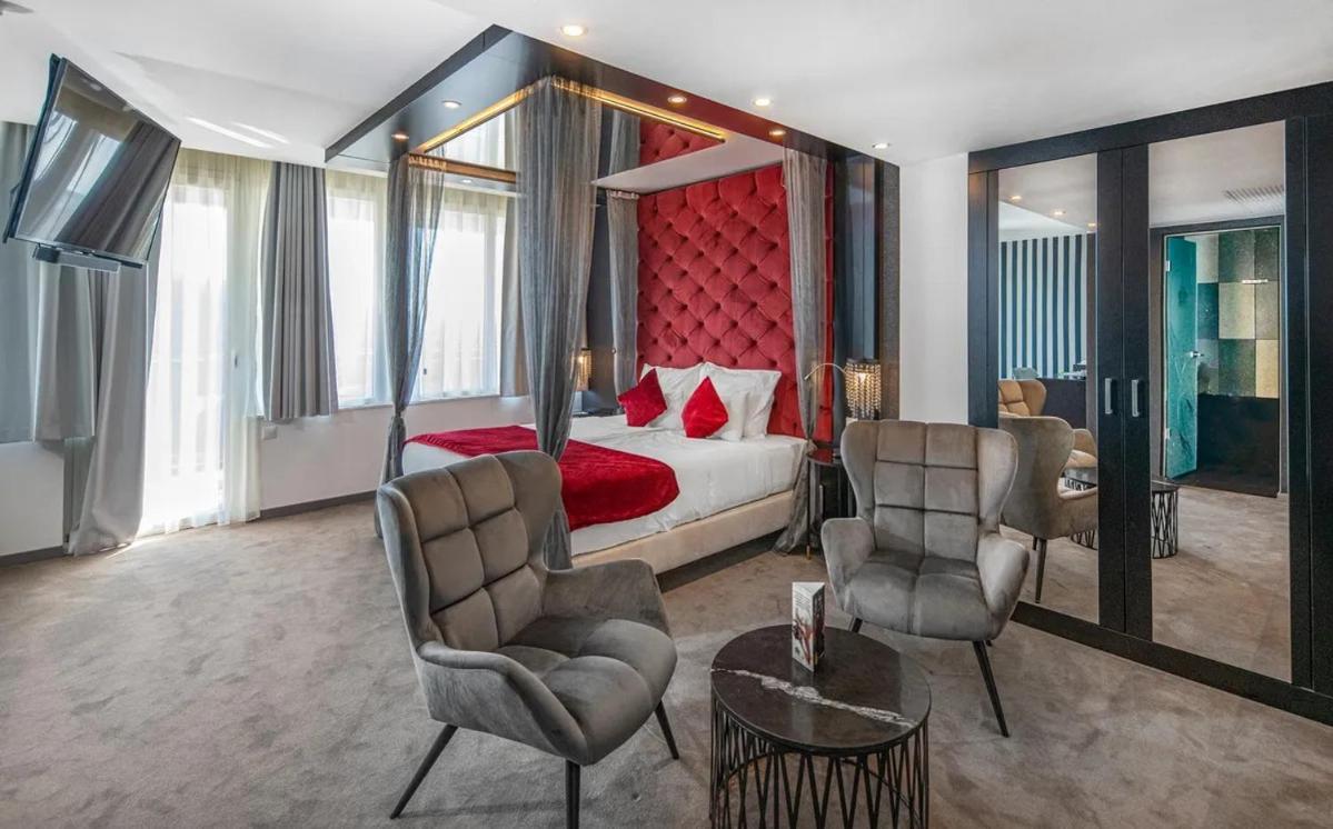 Hotel Ozon & Luxury 4*
