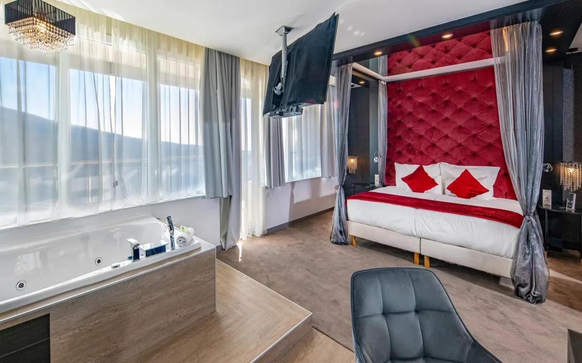 Hotel Ozon & Luxury